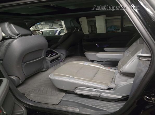 5LMJJ3HT0JEL01690 2018 LINCOLN NAVIGATOR Черный Вид подкапотного пространства