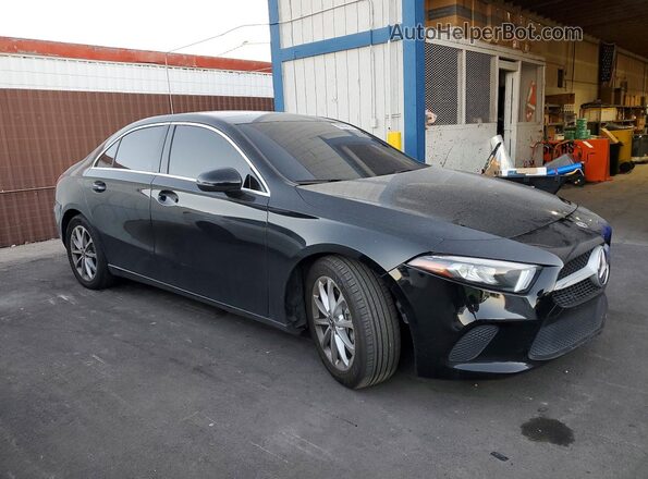 W1K3G4EB8LW047830 2020 MERCEDES-BENZ A Black Widok z przodu