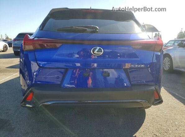 JTHYBJAH1S2018200 2025 LEXUS UX Синий Вид салона спереди