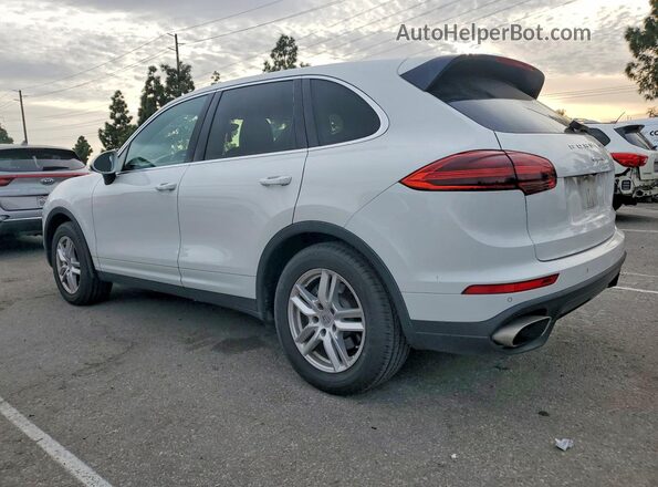 WP1AA2A2XJKA05577 2018 PORSCHE CAYENNE White Rear right
