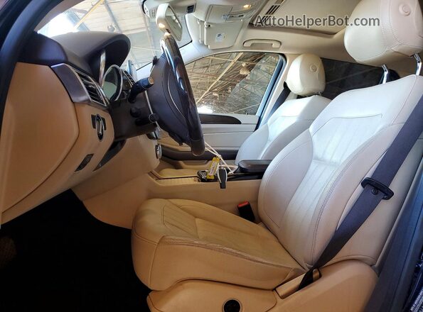 4JGDA5JB2GA699742 2016 MERCEDES-BENZ GLE Blue Widok deski rozdzielczej