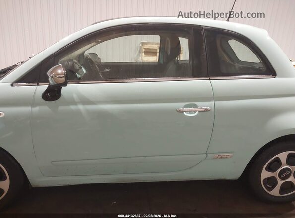 3C3CFFCR9HT515381 2017 FIAT 500 Light Blue 360 interior view
