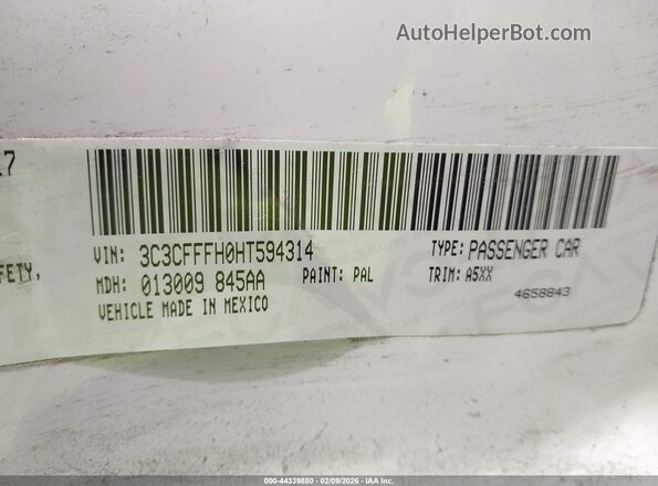 3C3CFFFH0HT594314 2017 FIAT 500 Серый Вид подкапотного пространства