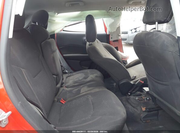 3C4NJCAB3JT124210 2018 JEEP COMPASS Orange Widok naklejki z numerem VIN