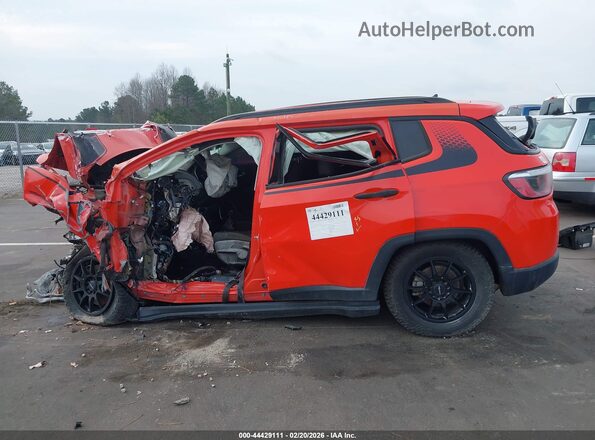 3C4NJCAB3JT124210 2018 JEEP COMPASS Orange 
