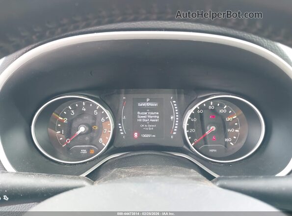 3C4NJCAB4KT763245 2019 JEEP COMPASS Зеленый Вид задних сидений