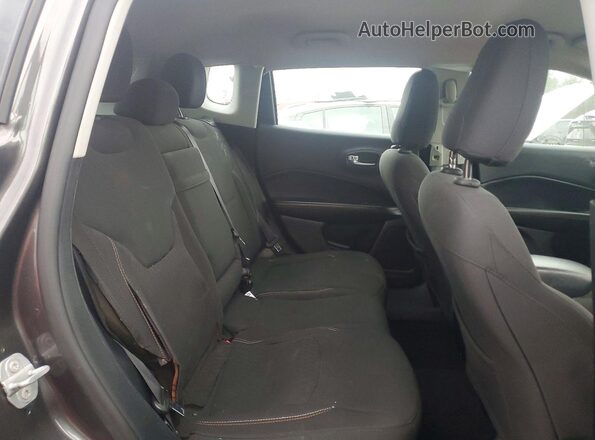 3C4NJCAB7JT286213 2018 JEEP COMPASS Серый Вид задней части салона
