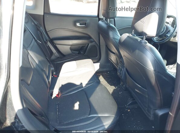 3C4NJCBB2HT632533 2017 JEEP NEW COMPASS Black Vista de la etiqueta del VIN