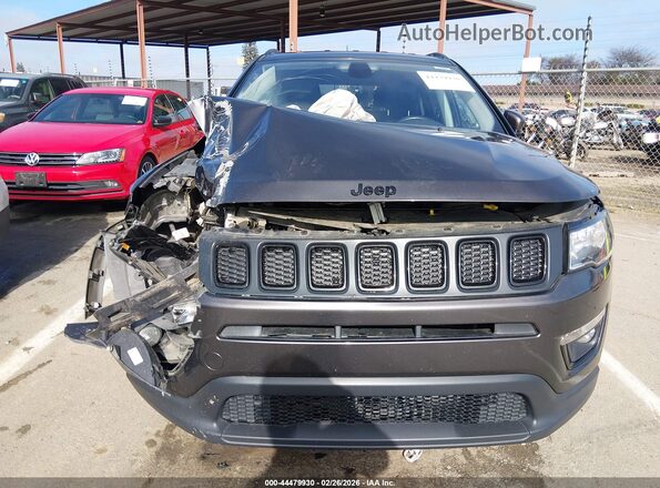 3C4NJCBB6LT169904 2020 JEEP COMPASS Gray Vista frontal