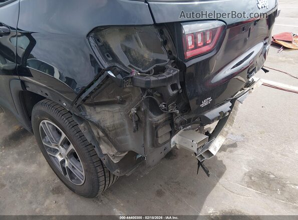 3C4NJCBB7KT652445 2019 JEEP COMPASS Black 