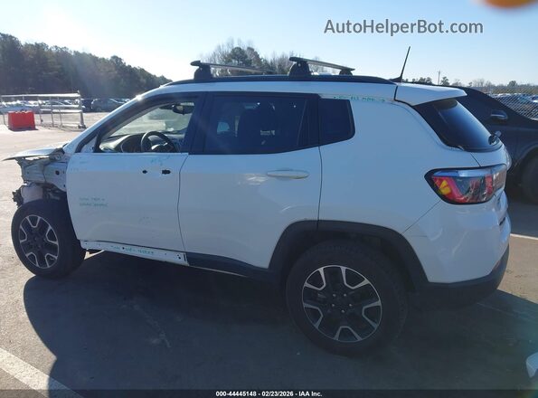 3C4NJDAB3KT846395 2019 JEEP COMPASS White 