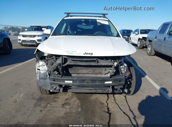 3C4NJDAB3KT846395 2019 JEEP COMPASS White Սալոնի հետևի տեսք
