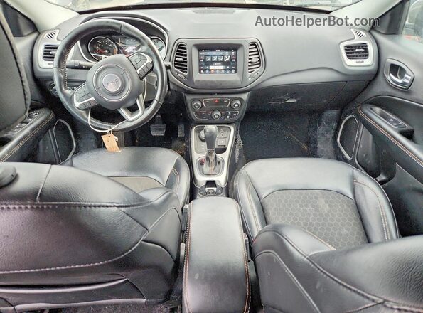 3C4NJDBB0KT789278 2019 JEEP COMPASS Gray Вид панелі приладів