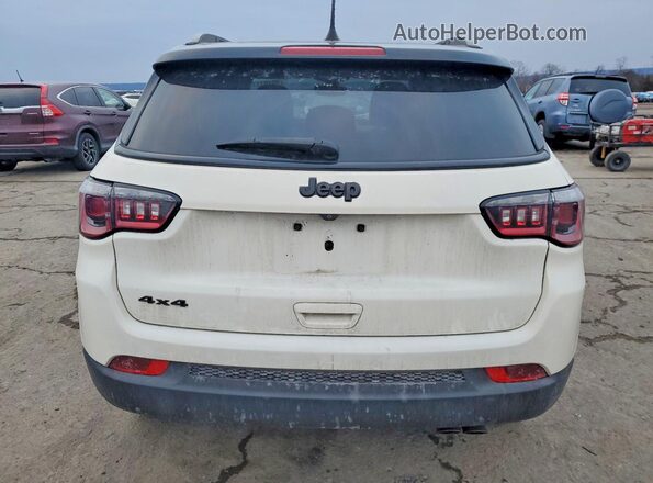 3C4NJDBB1JT298703 2018 JEEP COMPASS White Vista trasera