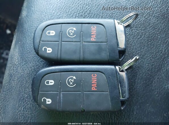 3C4NJDBB1LT164986 2020 JEEP COMPASS Black Вид панелі приладів