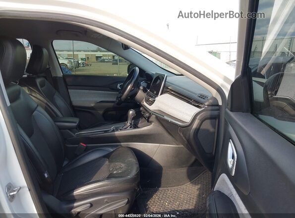 3C4NJDBB2NT206553 2022 JEEP COMPASS White Widok wnętrza z przodu