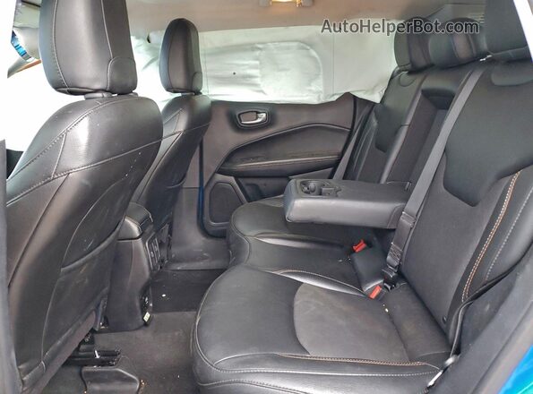 3C4NJDBB6KT647386 2019 JEEP COMPASS Blue Հետևի նստատեղերի տեսք