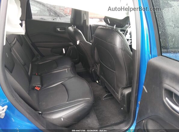3C4NJDBB6KT697575 2019 JEEP COMPASS Синий Вид наклейки с VIN-кодом