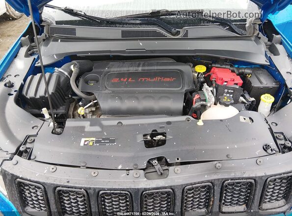 3C4NJDBB6KT697575 2019 JEEP COMPASS Синий Вид сзади