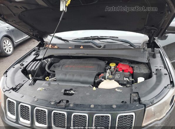 3C4NJDBB7KT654301 2019 JEEP COMPASS Black უკანა ხედი