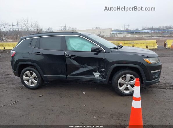 3C4NJDBB7KT654301 2019 JEEP COMPASS Black ხელსაწყოთა პანელის ხედი