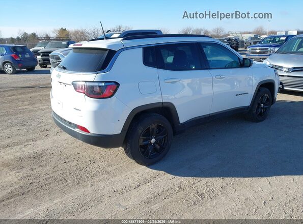 3C4NJDBB8NT219582 2022 JEEP COMPASS White Tył prawy