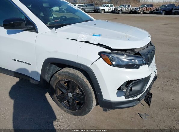 3C4NJDBB8NT219582 2022 JEEP COMPASS White 