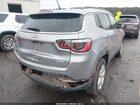 2019 Jeep Compass Latitude 4x4 Серебряный vin: 3C4NJDBB9KT595235