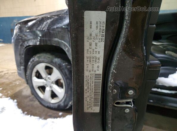 3C4NJDBBXKT649934 2019 JEEP COMPASS Black VIN կոդի պիտակի տեսք