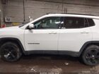 2019 Jeep Compass Latitude 4x4 White vin: 3C4NJDBBXKT813490