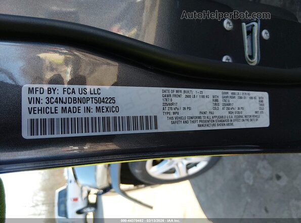 3C4NJDBN0PT504225 2023 JEEP COMPASS Серый Вид подкапотного пространства