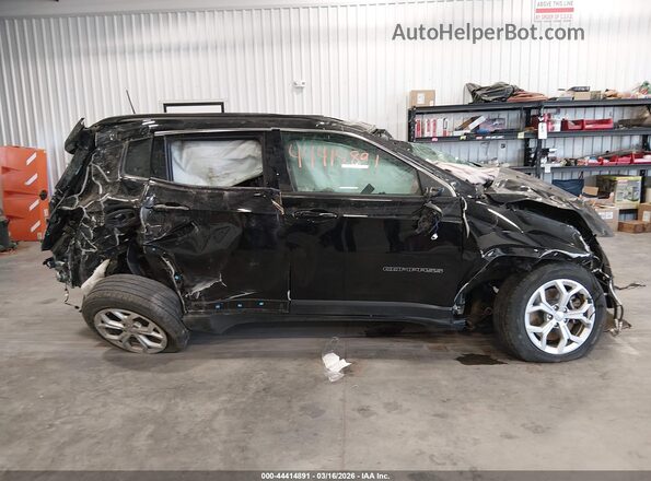 3C4NJDBN0RT124305 2024 JEEP COMPASS Черный Вид задней части салона