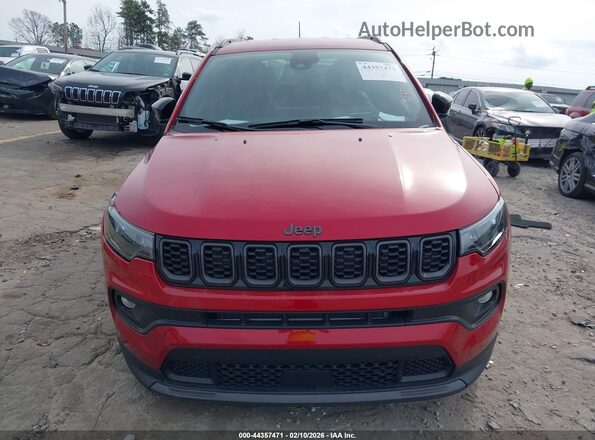 3C4NJDBN0TT162267 2026 JEEP COMPASS Красный Вид щитка приборов