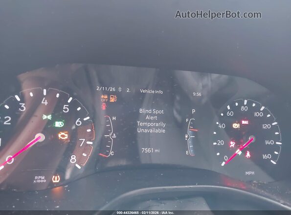 3C4NJDBN2TT162576 2026 JEEP COMPASS Red Vista de los asientos traseros