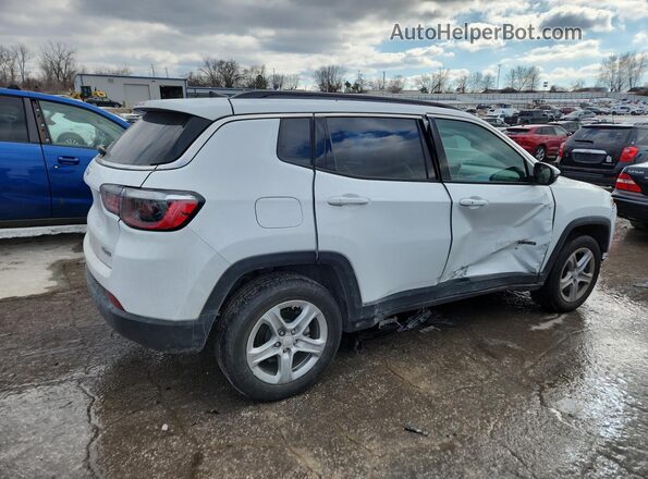 3C4NJDBN9PT561748 2023 JEEP COMPASS Белый 