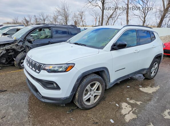 3C4NJDBN9PT561748 2023 JEEP COMPASS Белый Передняя левая четверть
