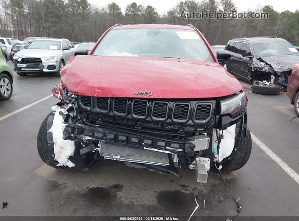 3C4NJDBNXTT179643 2026 JEEP COMPASS Red Вид щитка приладів