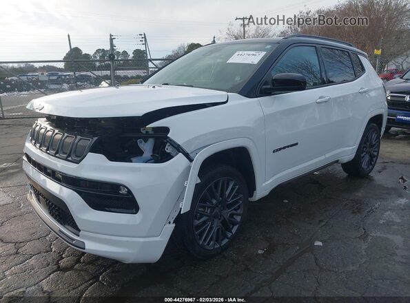 3C4NJDCB8NT159740 2022 JEEP COMPASS Белый Передняя левая четверть
