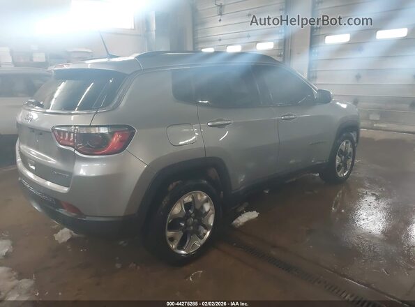 3C4NJDCB9MT523937 2021 JEEP COMPASS Серебряный Задняя правая четверть
