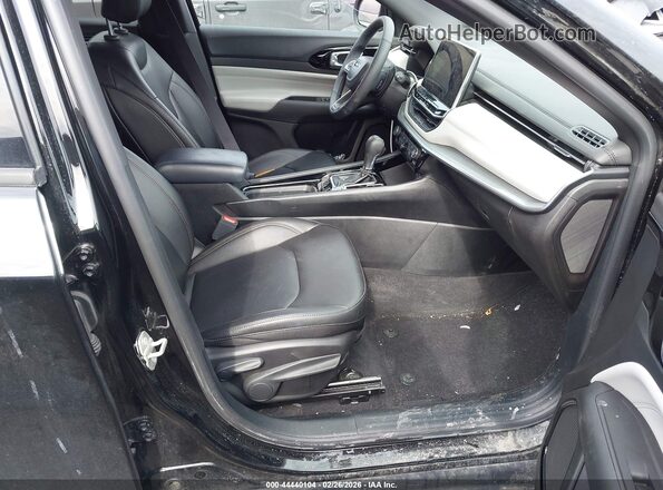 3C4NJDCN1RT174368 2024 JEEP COMPASS Черный Вид салона спереди