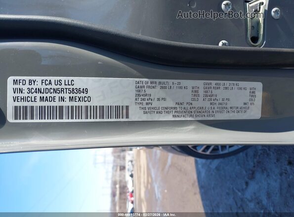 3C4NJDCN5RT583649 2024 JEEP COMPASS Gray Widok komory silnika