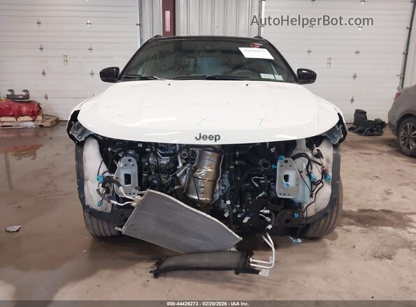 3C4NJDCN6RT151958 2024 JEEP COMPASS White Widok zestawu wskaźników