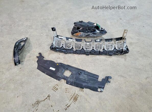 3C4NJDCN6ST605535 2025 JEEP COMPASS Silver Widok naklejki z numerem VIN