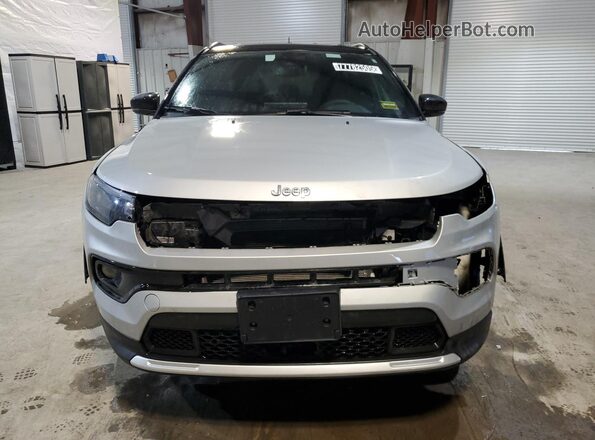 3C4NJDCN6ST605535 2025 JEEP COMPASS Silver 