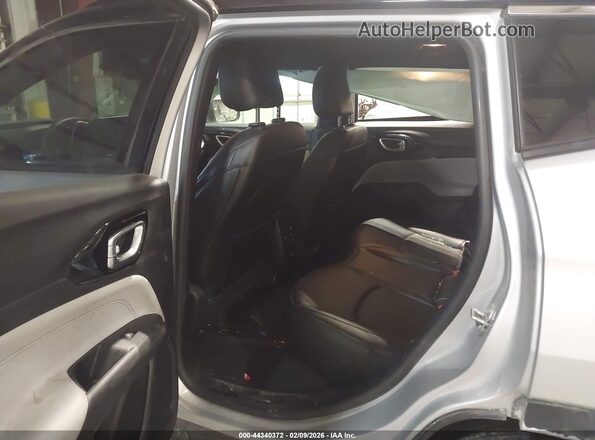 3C4NJDCN7RT151306 2024 JEEP COMPASS Silver VIN კოდის სტიკერის ხედი