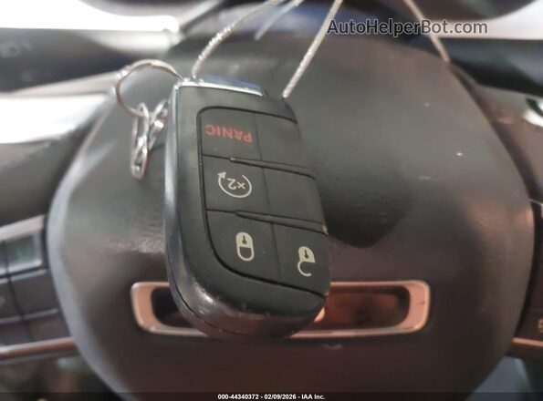 3C4NJDCN7RT151306 2024 JEEP COMPASS Silver წინა პანელის ხედი