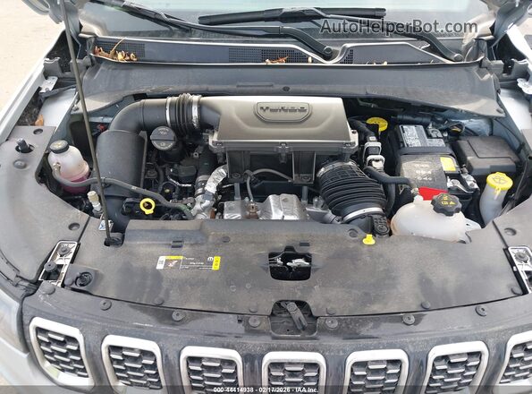 3C4NJDCN9ST537912 2025 JEEP COMPASS Silver Widok z tyłu