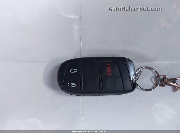 3C4NJDDB1KT670930 2019 JEEP COMPASS Коричневый Вид панели приборов