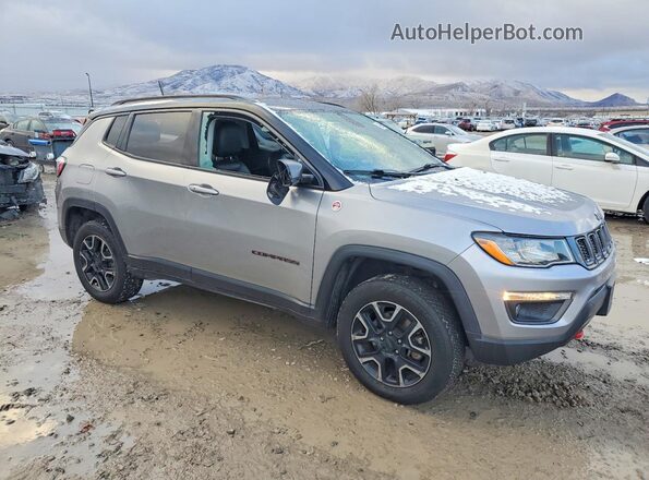 3C4NJDDB2KT721545 2019 JEEP COMPASS Gray Առջևի աջ