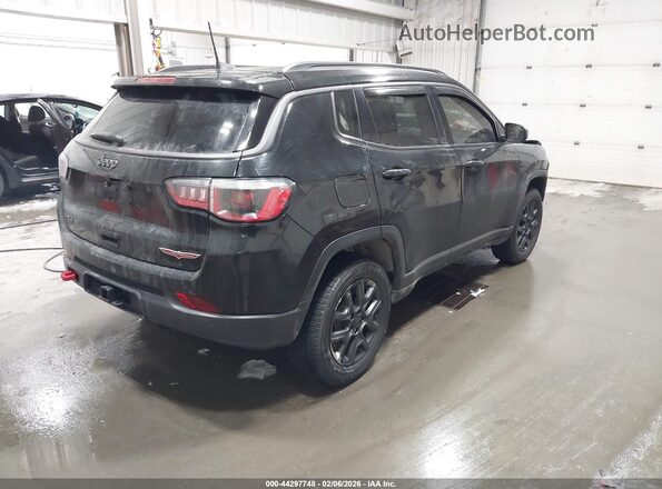 3C4NJDDB5HT631864 2017 JEEP NEW COMPASS Черный Задняя правая четверть